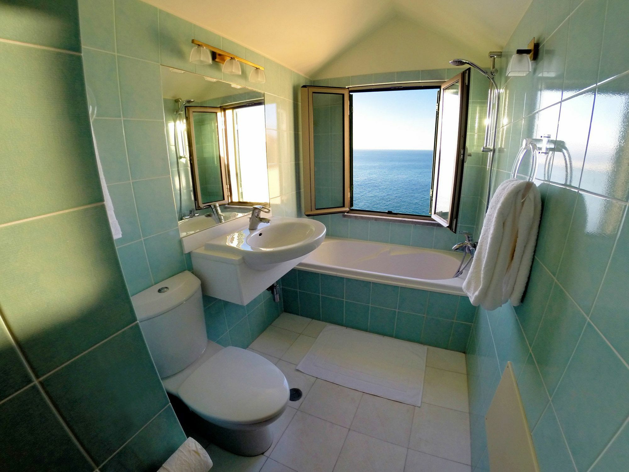 Finest Rentals - Beachfront Penthouse Funchal  Exterior foto
